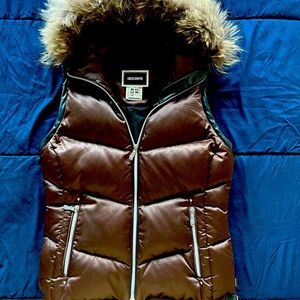 Descente Swarovski accented Women’s Medium down vest with removable Fur trim